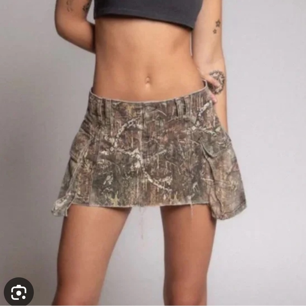 Revice denim Oakland Cargo Mini Skirt size S